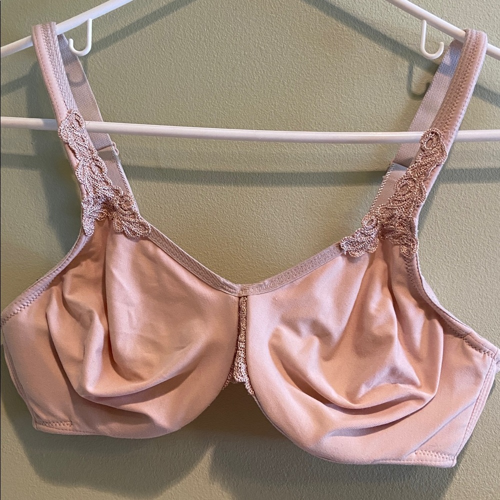 🩷Wacoal 85814 Bodysuede Bra Beige Size 36C Full Coverage Seamless Underwire